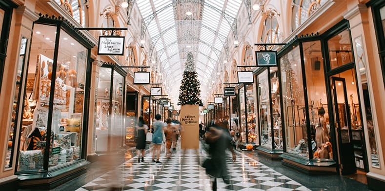Indoor shopping arcade Christams shopping