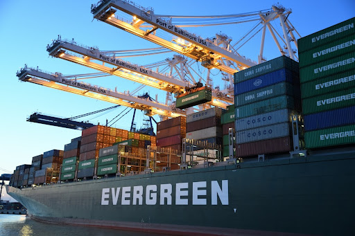 Container ship Evergreen