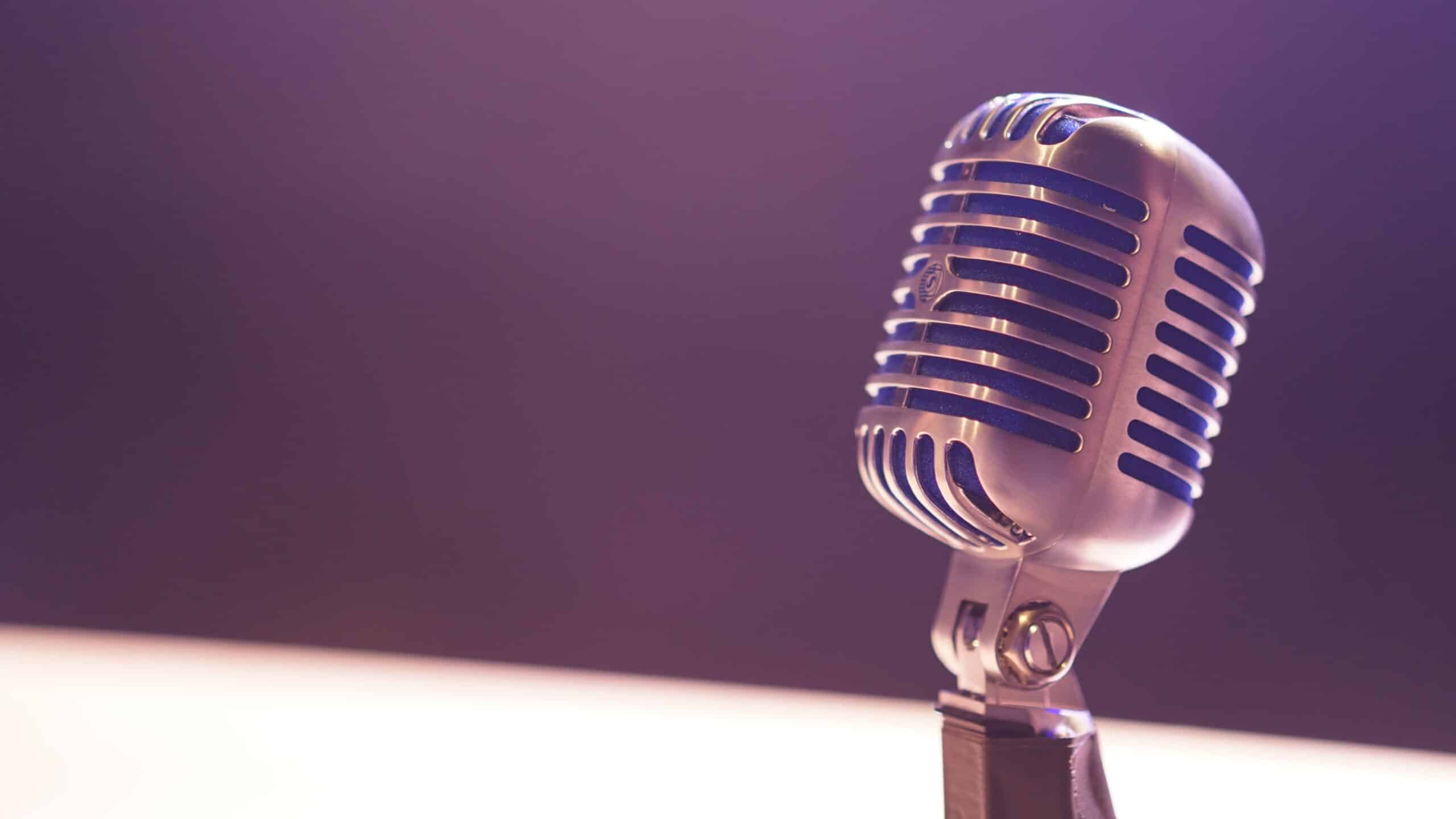 What is the best microphone for podcasting in 2024?